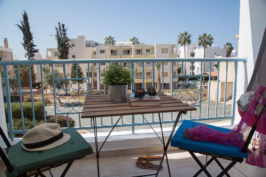 Paphos Love Hut Apartment Bagian luar foto